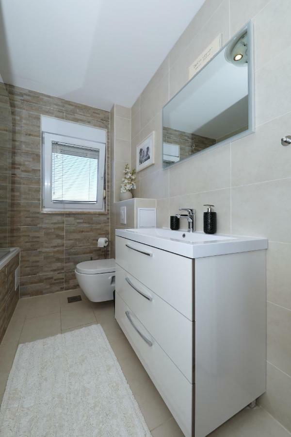 Luxury Apartman Rita, Center Zadar Buitenkant foto